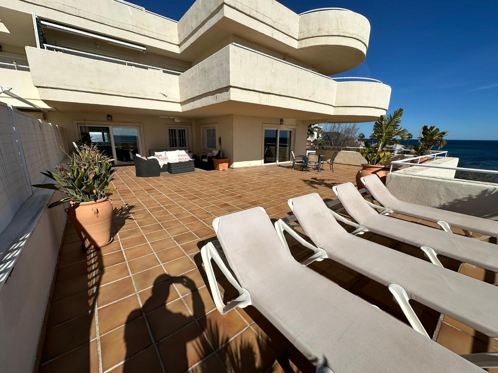 Apartments Bermuda Beach Estepona Exterior photo
